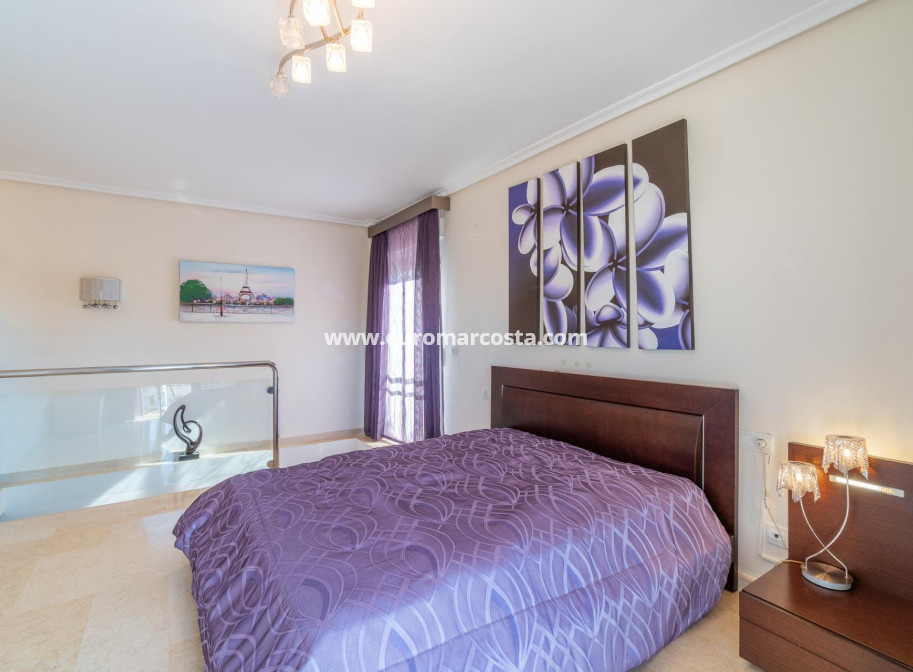 Venta - Villa - Torrevieja - La Mata