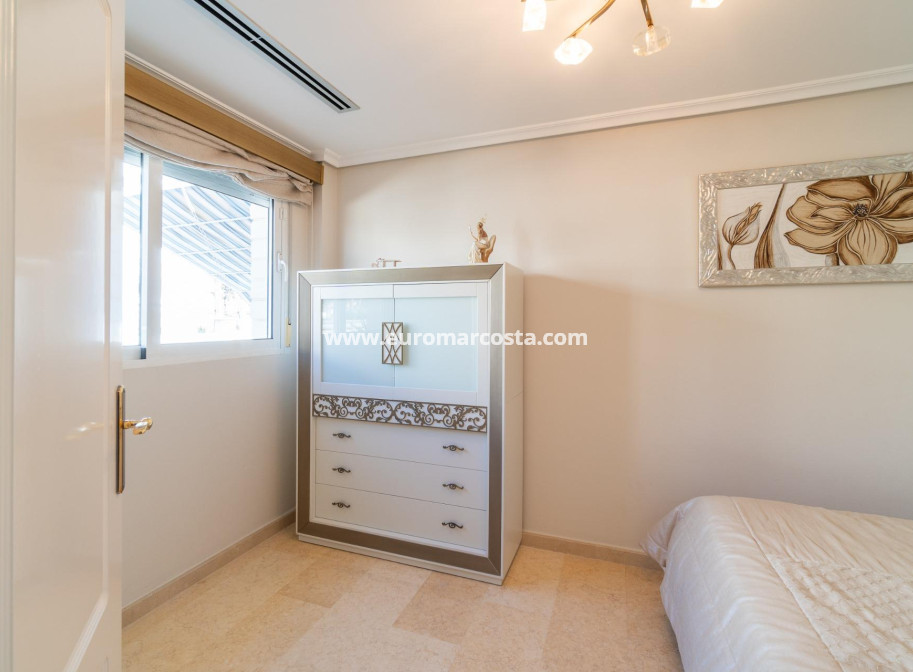 Venta - Villa - Torrevieja - La Mata