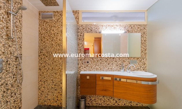 Venta - Villa - Torrevieja - La Mata