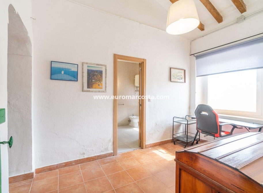 Sale - Casa - Torre - Pacheco - Roldán