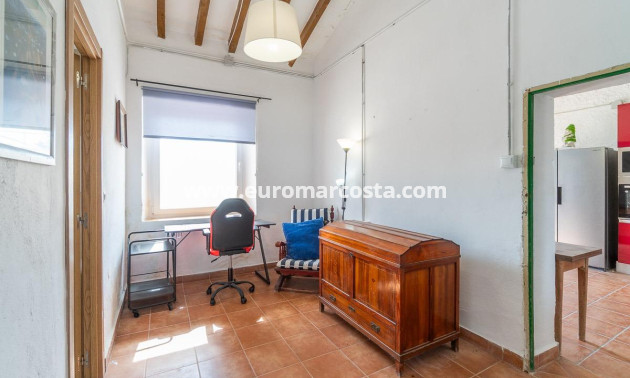 Sale - Casa - Torre - Pacheco - Roldán