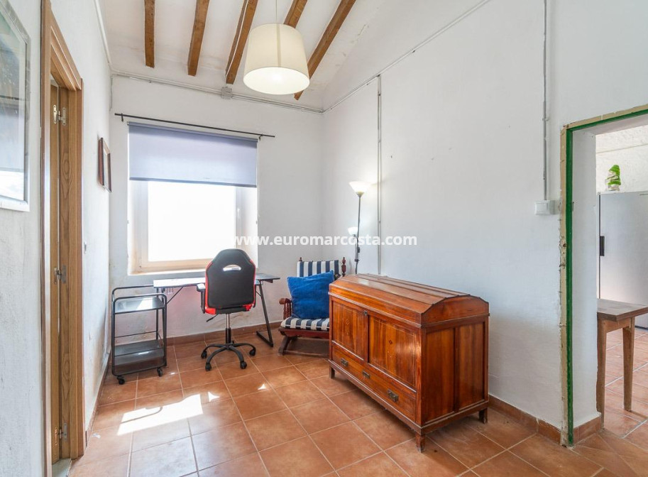 Sale - Casa - Torre - Pacheco - Roldán