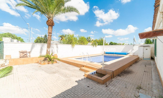 Sale - Casa - Torre - Pacheco - Roldán