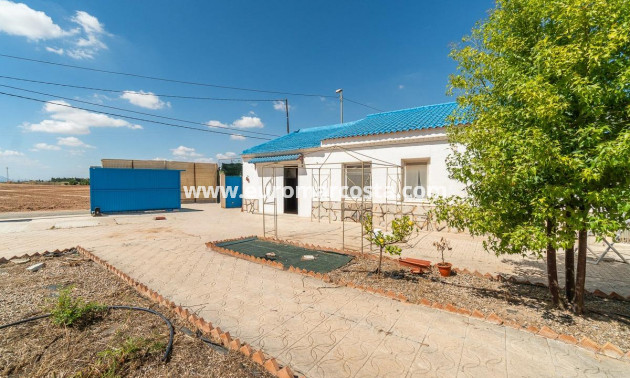 Sale - Casa - Torre - Pacheco - Roldán