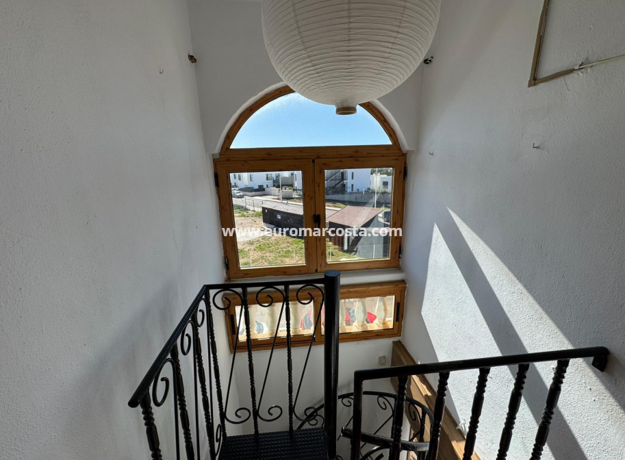 Sale - Bungalow - Torrevieja - TORREVIEJA