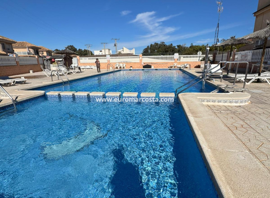 Sale - Bungalow - Torrevieja - TORREVIEJA