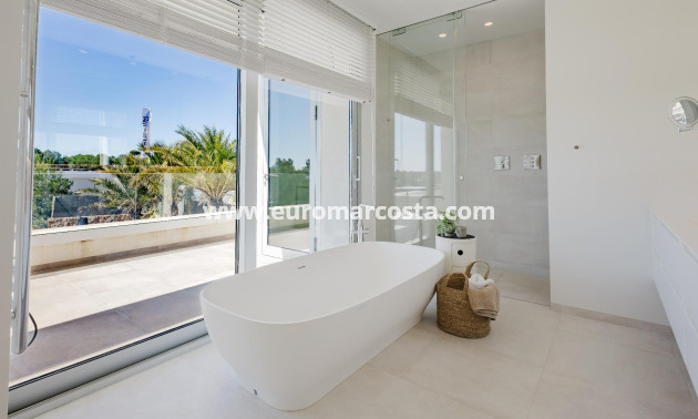Venta - Villa - Orihuela Costa