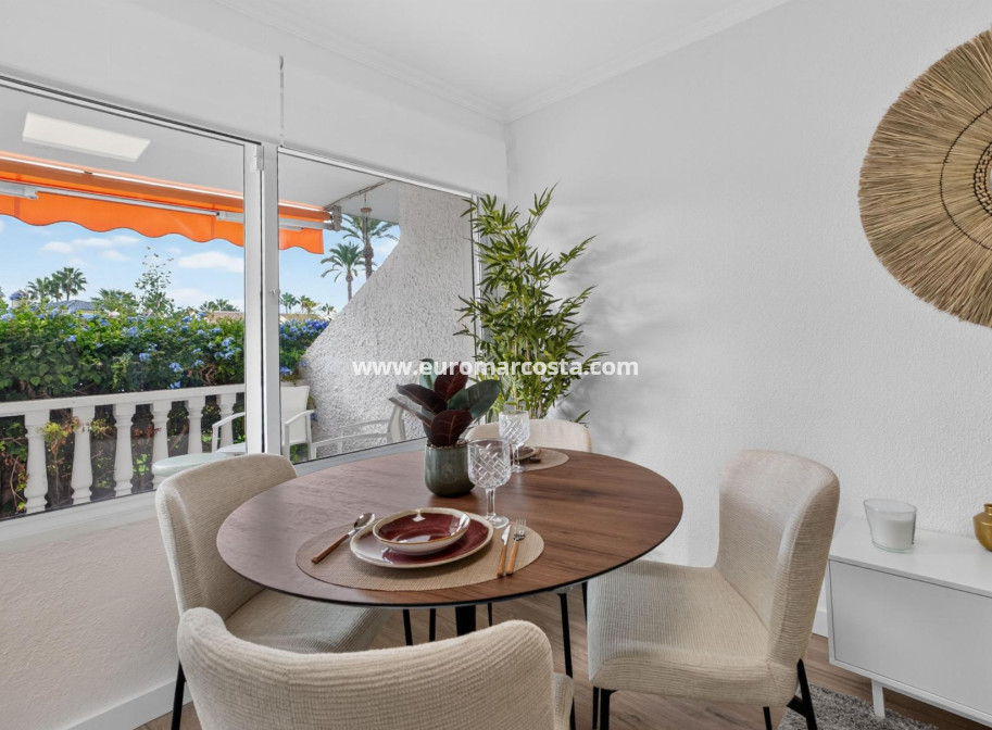Sale - Bungalow - Orihuela Costa