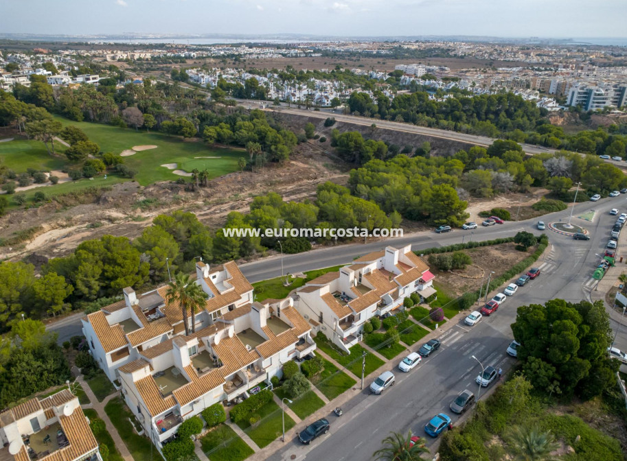 Sale - Bungalow - Orihuela Costa