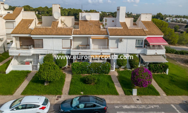 Sale - Bungalow - Orihuela Costa