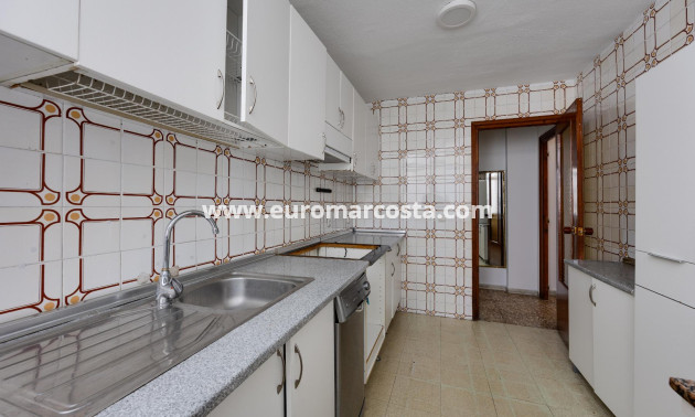 Sale - Apartment / flat - Torrevieja - TORREVIEJA