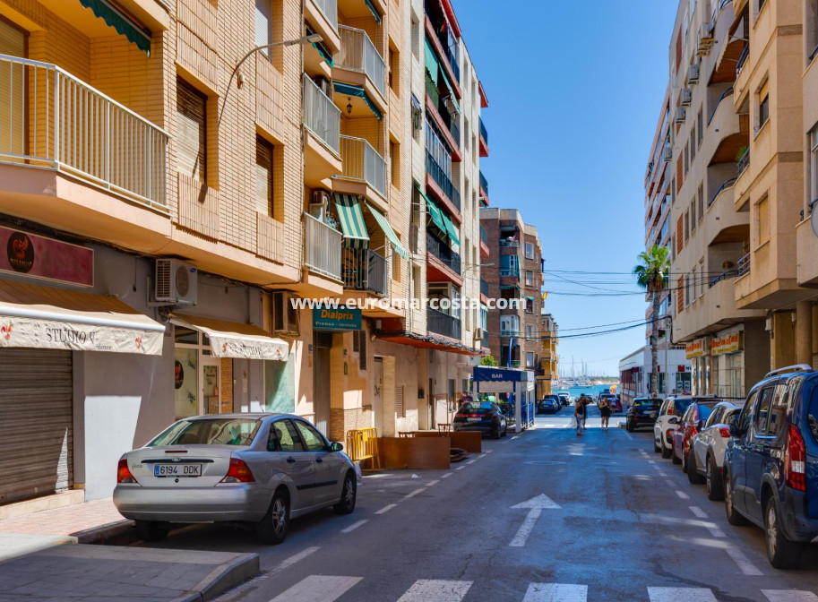 Sale - Apartment / flat - Torrevieja - TORREVIEJA
