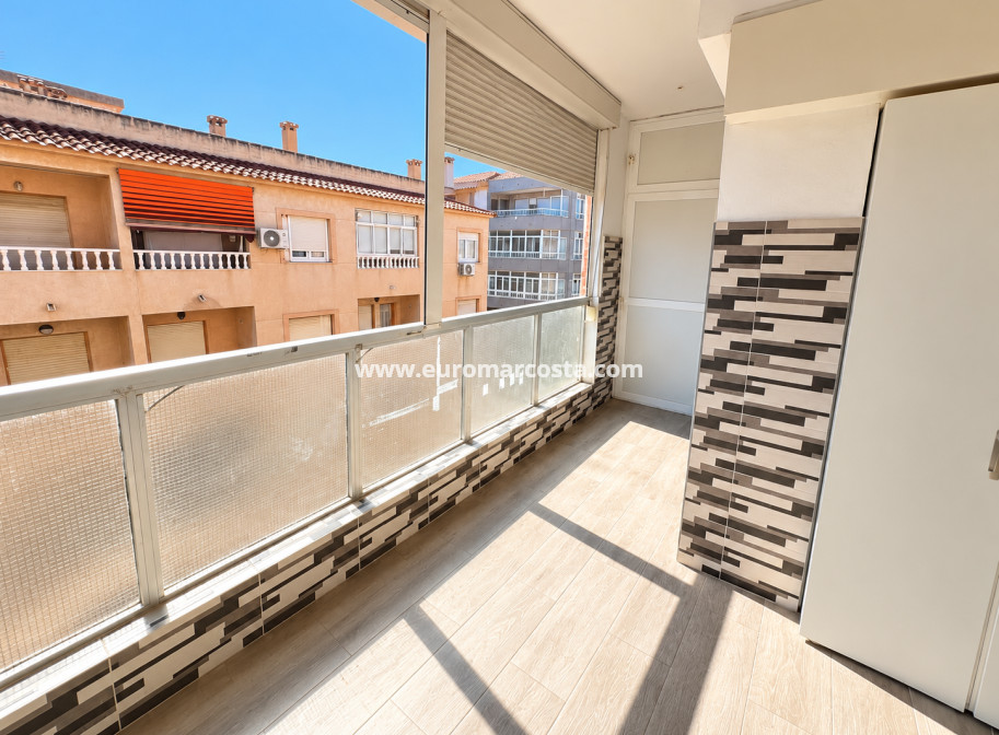 Venta - Apartamento / piso - Torrevieja - TORREVIEJA