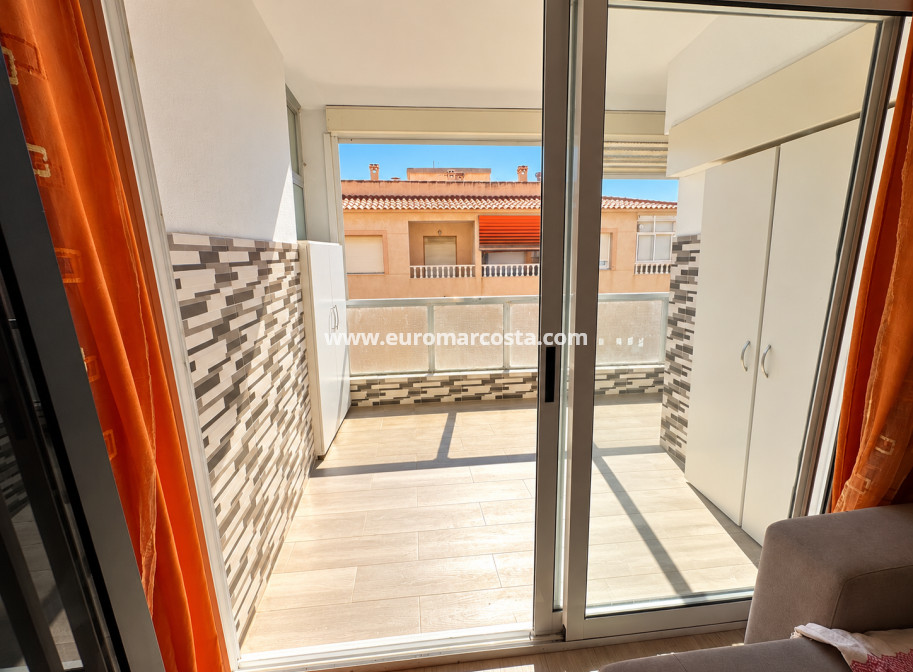 Venta - Apartamento / piso - Torrevieja - TORREVIEJA