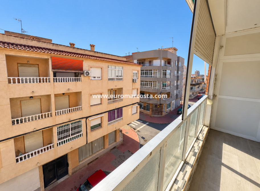 Venta - Apartamento / piso - Torrevieja - TORREVIEJA
