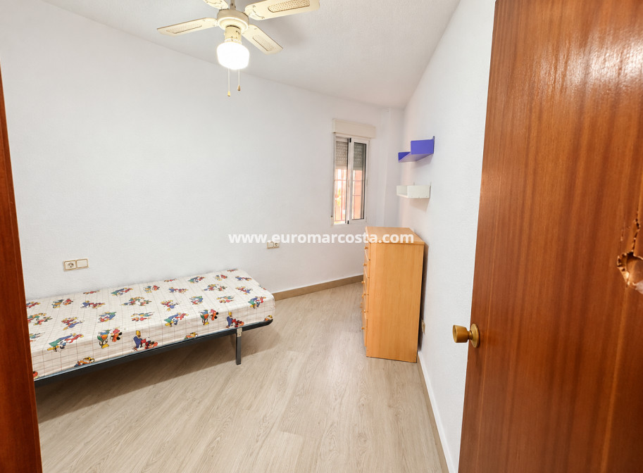 Venta - Apartamento / piso - Torrevieja - TORREVIEJA