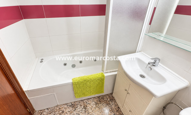 Venta - Apartamento / piso - Torrevieja - TORREVIEJA