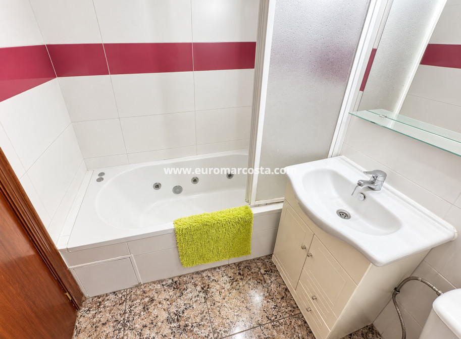 Venta - Apartamento / piso - Torrevieja - TORREVIEJA