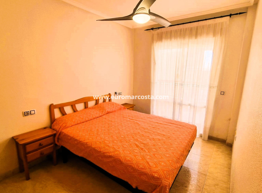 Venta - Apartamento / piso - Torrevieja - TORREVIEJA