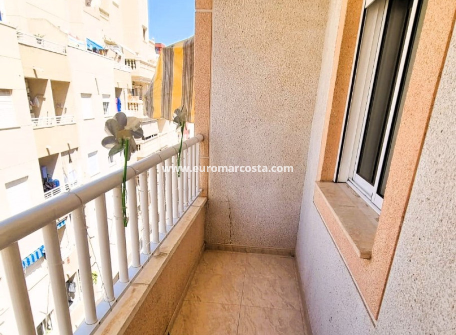 Venta - Apartamento / piso - Torrevieja - TORREVIEJA