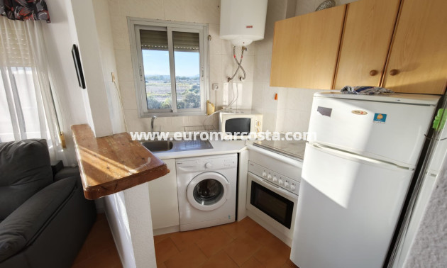 Sale - Apartment / flat - La Mata