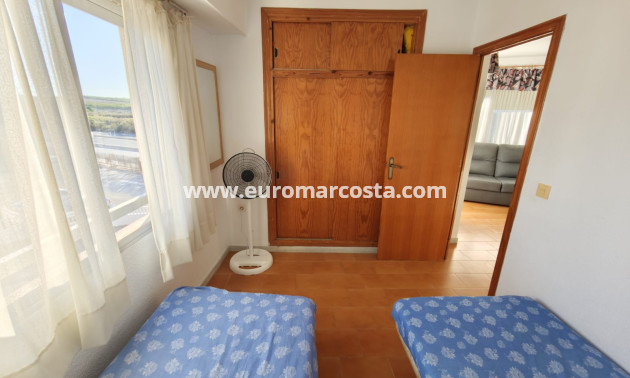 Sale - Apartment / flat - La Mata