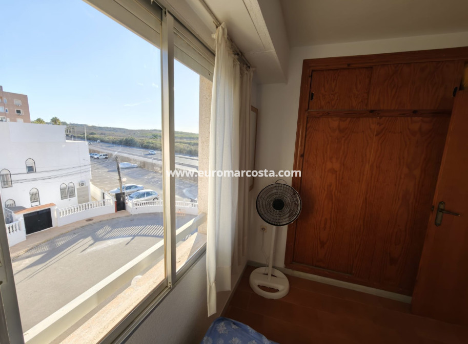 Sale - Apartment / flat - La Mata