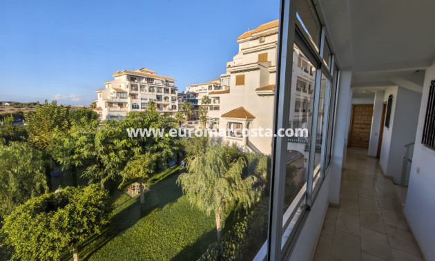 Sale - Apartment / flat - La Mata