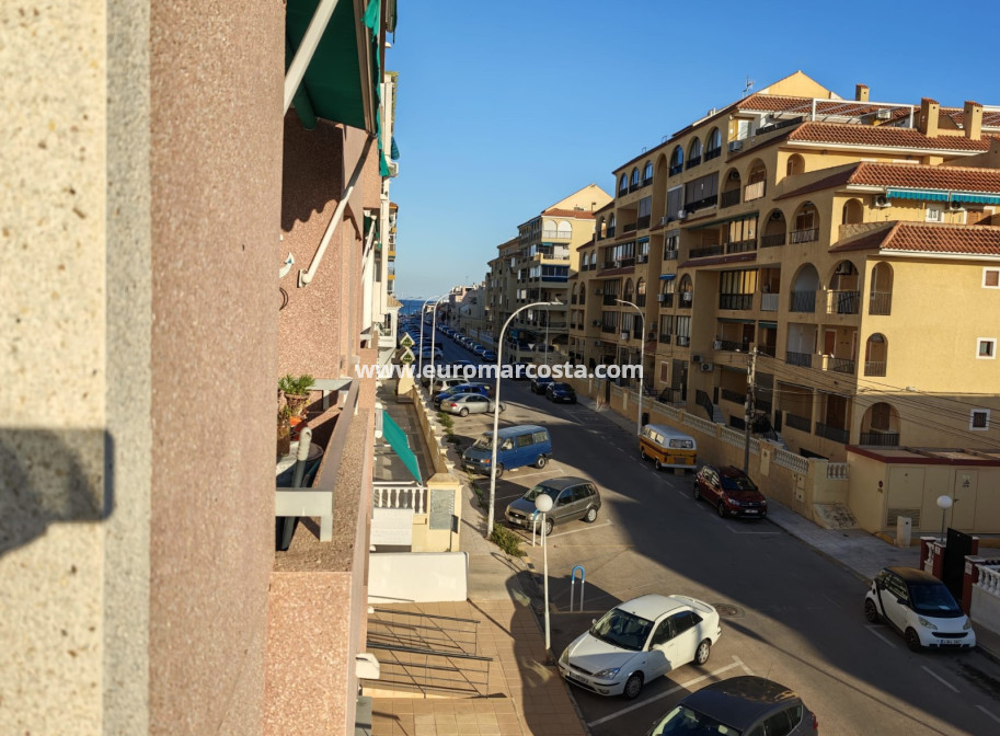 Sale - Apartment / flat - La Mata