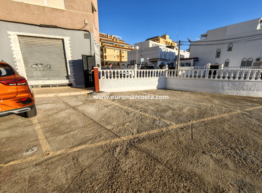 Sale - Apartment / flat - La Mata