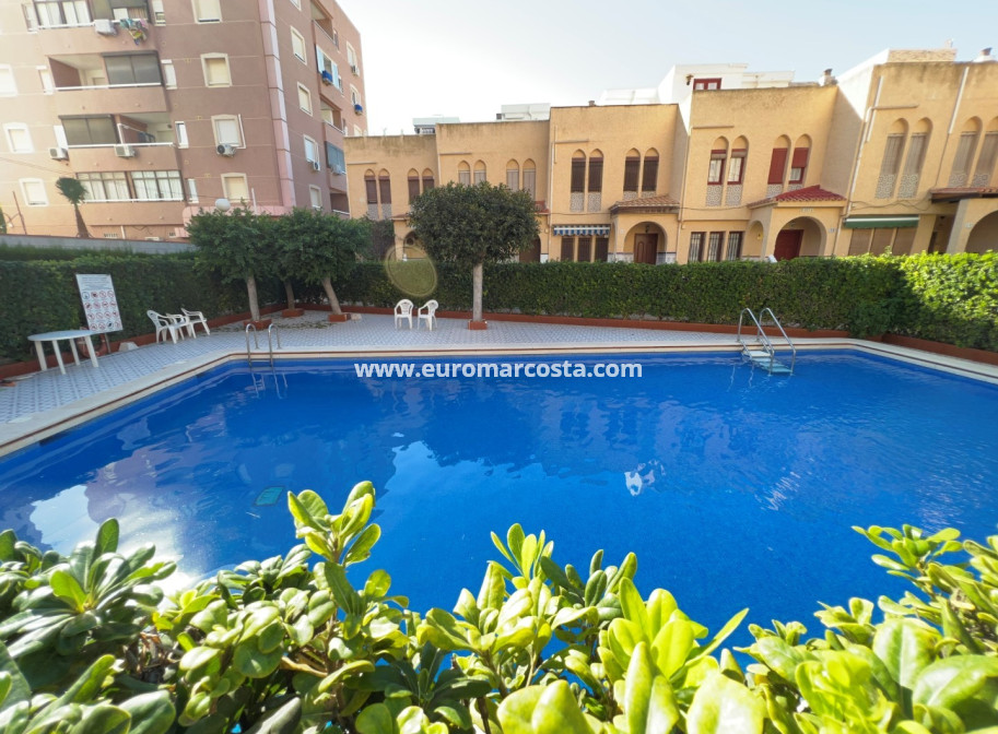 Sale - Apartment / flat - La Mata