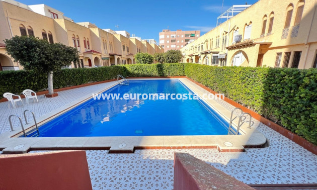 Sale - Apartment / flat - La Mata
