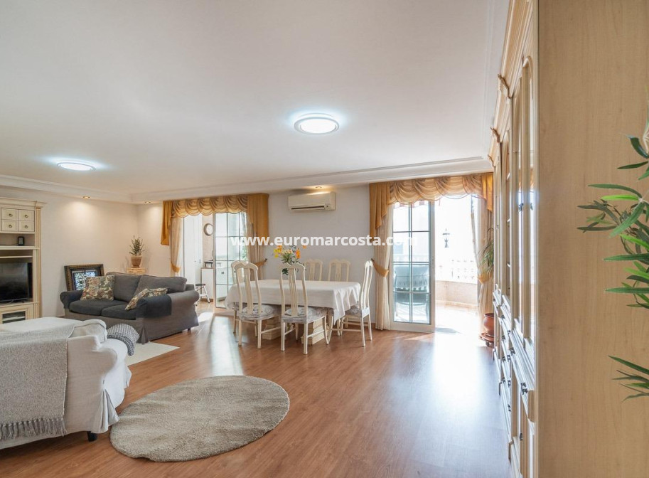 Objekte zum Wiederverkauf - Penthouse - Torrevieja - TORREVIEJA