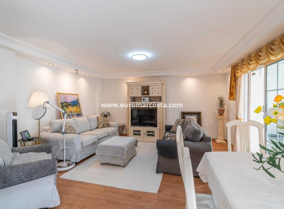 Objekte zum Wiederverkauf - Penthouse - Torrevieja - TORREVIEJA