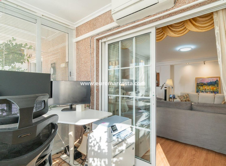 Objekte zum Wiederverkauf - Penthouse - Torrevieja - TORREVIEJA