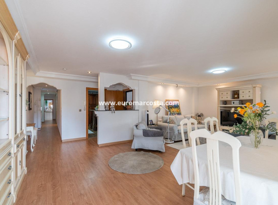 Objekte zum Wiederverkauf - Penthouse - Torrevieja - TORREVIEJA