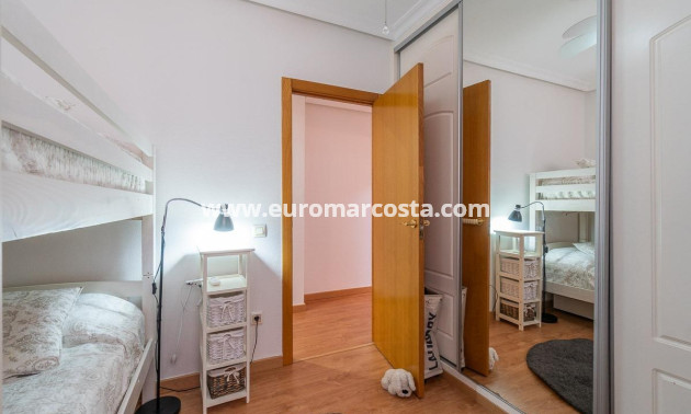 Objekte zum Wiederverkauf - Penthouse - Torrevieja - TORREVIEJA