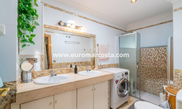 Objekte zum Wiederverkauf - Penthouse - Torrevieja - TORREVIEJA