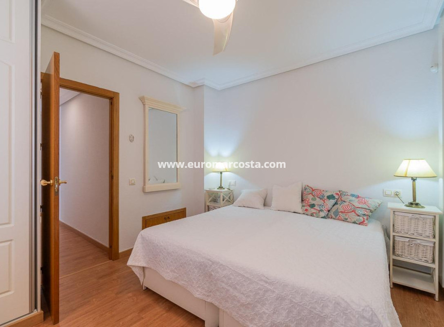 Objekte zum Wiederverkauf - Penthouse - Torrevieja - TORREVIEJA