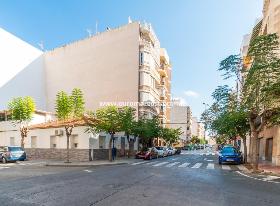 Objekte zum Wiederverkauf - Penthouse - Torrevieja - TORREVIEJA