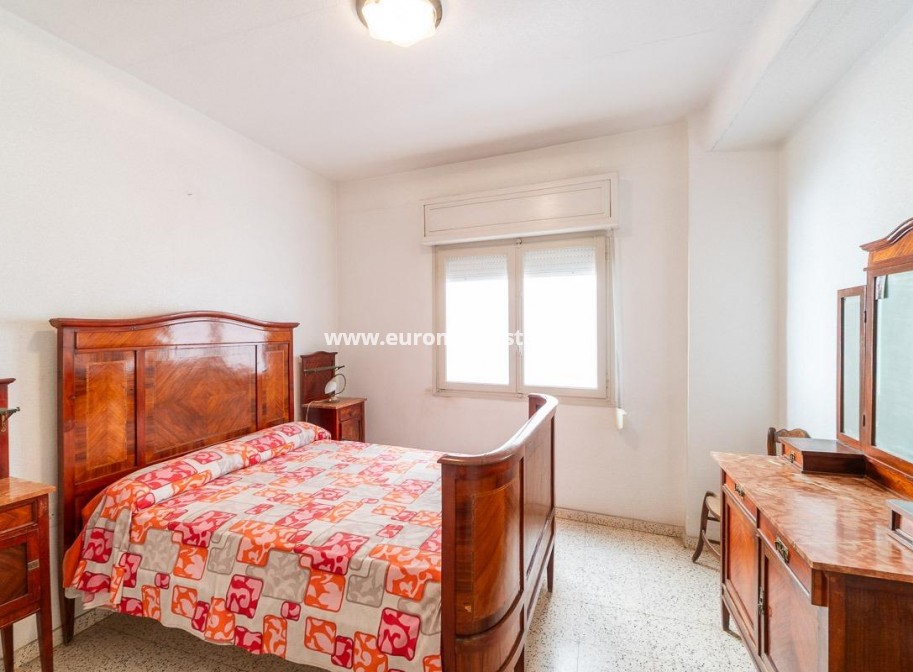 Sale - Apartment / flat - Torrevieja - TORREVIEJA