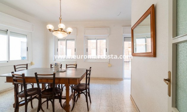 Sale - Apartment / flat - Torrevieja - TORREVIEJA