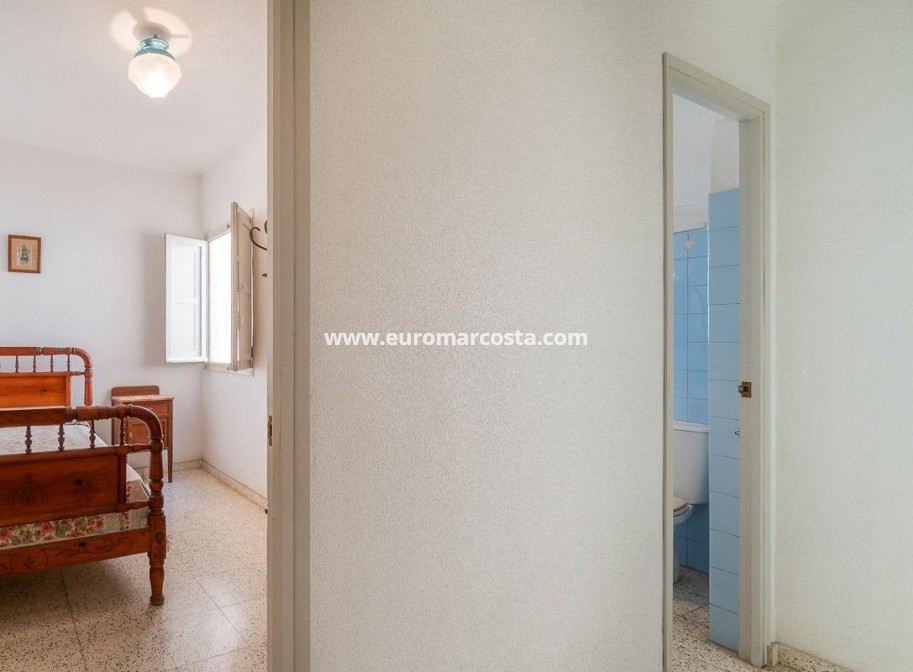 Sale - Apartment / flat - Torrevieja - TORREVIEJA
