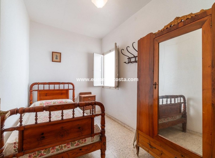 Sale - Apartment / flat - Torrevieja - TORREVIEJA