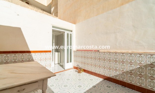 Sale - Apartment / flat - Torrevieja - TORREVIEJA