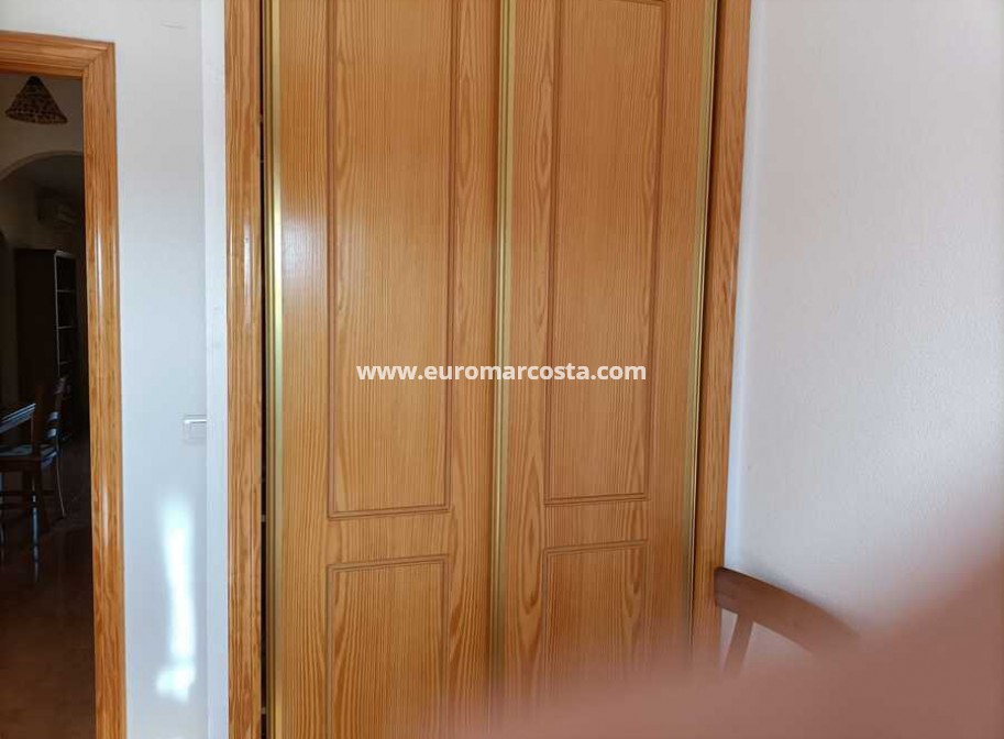 Venta - Apartamento / piso - Daya Nueva