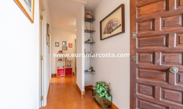 Objekte zum Wiederverkauf - Wohnung - Orihuela Costa - La Zenia