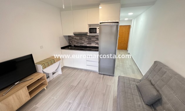 Sale - Apartment / flat - Torrevieja - La Mata