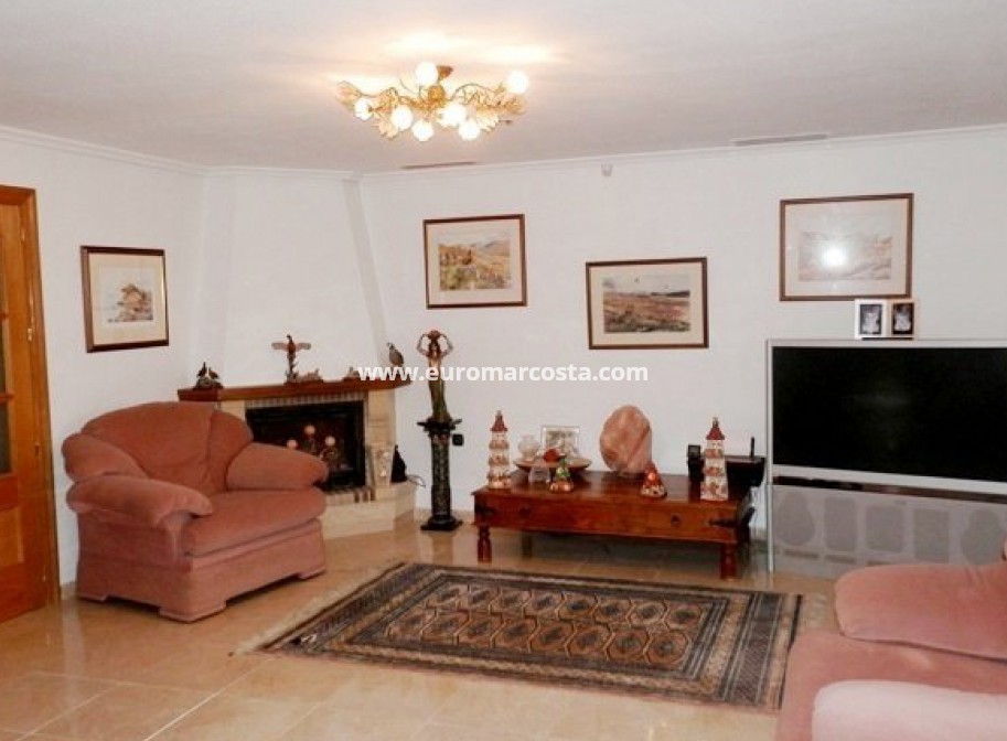 Venta - Finca/Country Property - Catral