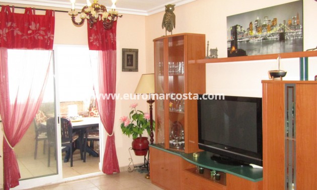 Sale - Apartment / flat - Orihuela Costa